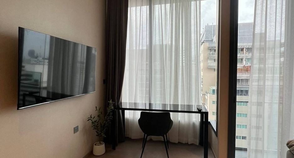 For rent 1 bed condo in Watthana, Bangkok