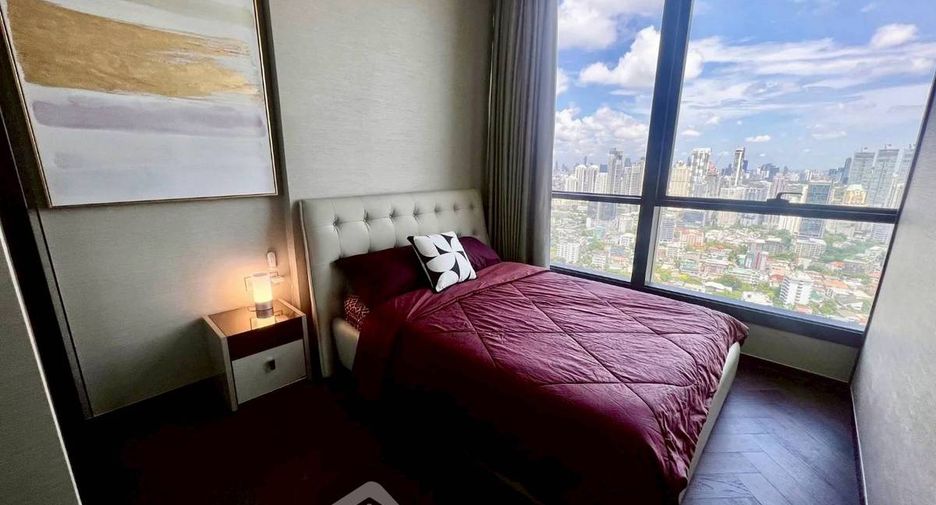 For rent 2 bedrooms condo in Khlong Toei, Bangkok