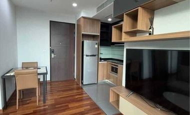Condo en alquiler de 1 habitaciones en Pathum Wan, Bangkok