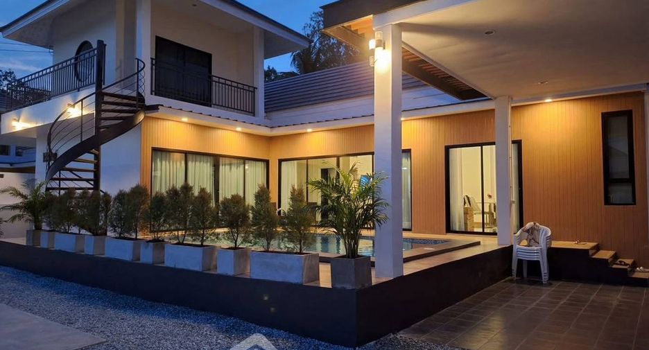 For rent 4 bedrooms villa in Jomtien, Pattaya
