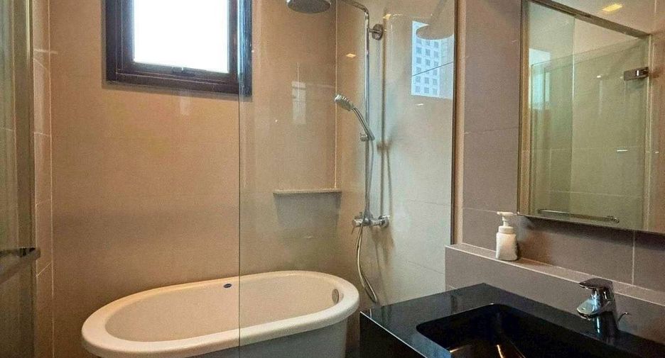 Wohnung zur Miete mit 1 Zimmer in Khlong Toei, Bangkok