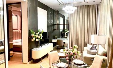 For rent 2 bedrooms condo in Pathum Wan, Bangkok