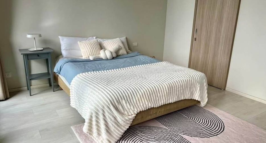 For rent 1 bed condo in Pathum Wan, Bangkok