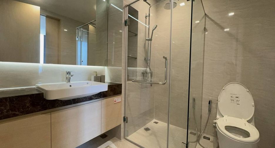 For rent 1 bed condo in Watthana, Bangkok