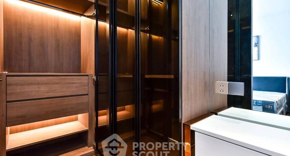 For rent 1 bed condo in Sathon, Bangkok