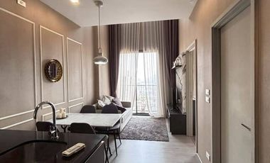 For rent 2 bedrooms condo in Khlong San, Bangkok