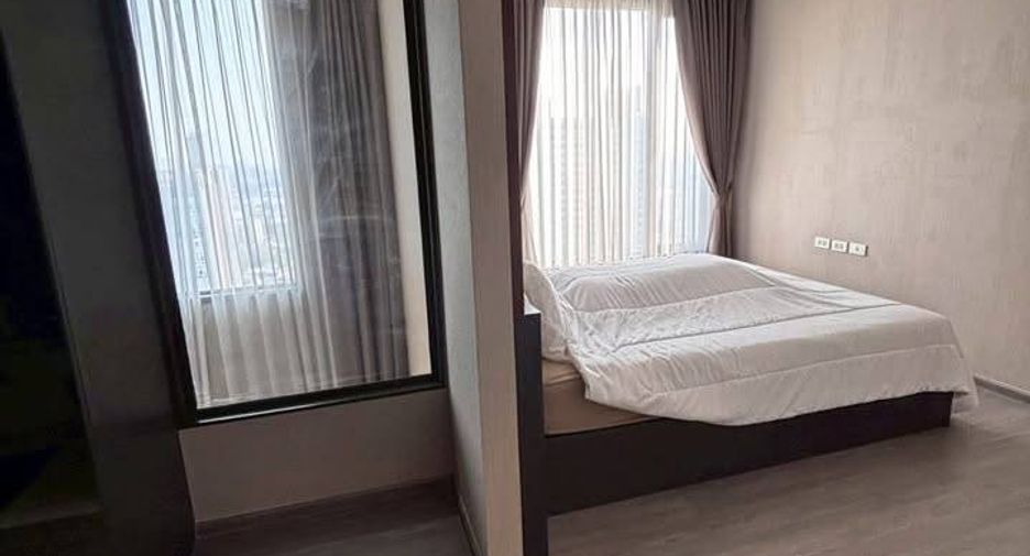 For rent 2 bedrooms condo in Khlong San, Bangkok