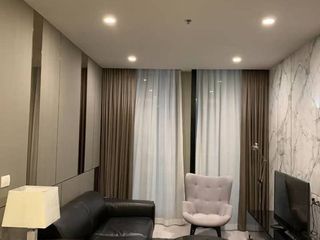 Wohnung zur Miete mit 2 Zimmer in Pathum Wan, Bangkok
