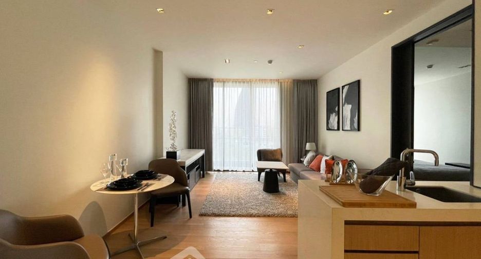 For rent 1 bed condo in Khlong Toei, Bangkok