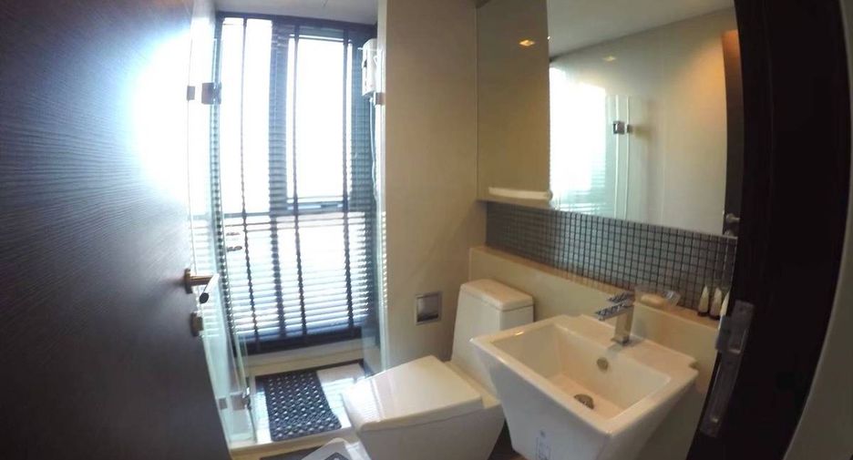 For rent 2 bedrooms condo in Sathon, Bangkok