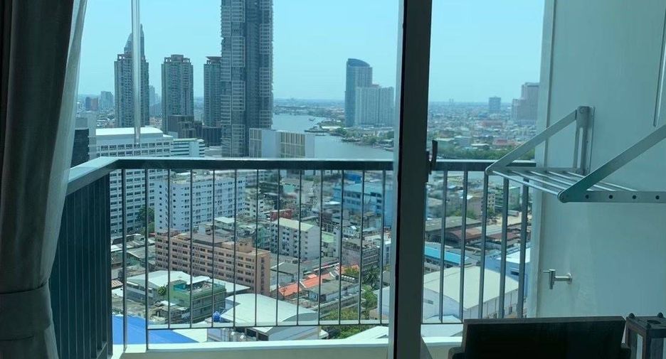 For rent 2 bedrooms condo in Sathon, Bangkok