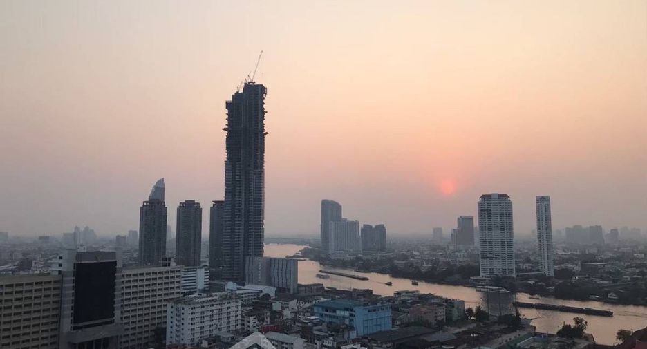For rent 2 bedrooms condo in Sathon, Bangkok