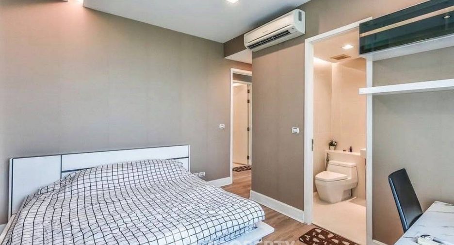 For rent 2 bedrooms condo in Chatuchak, Bangkok