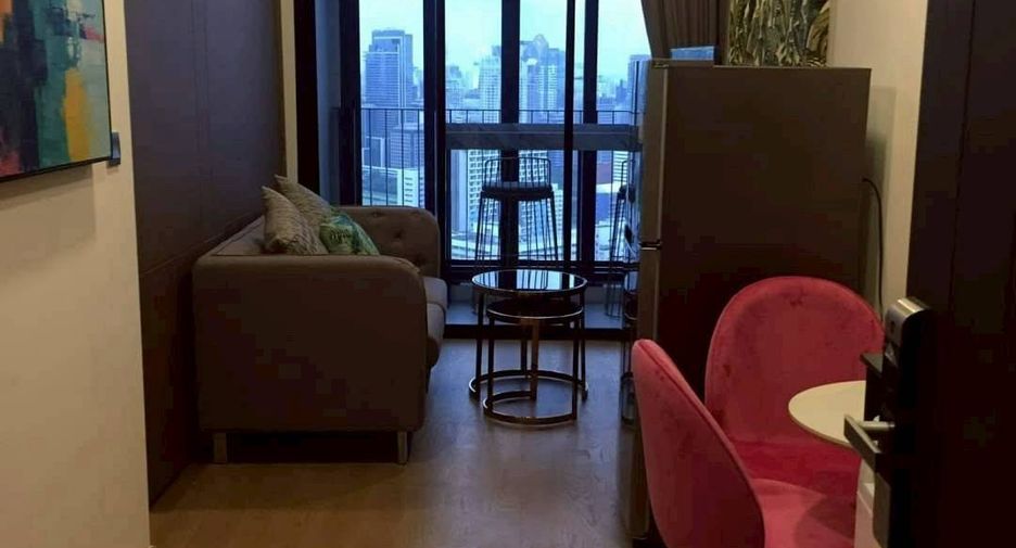 For rent 1 bed condo in Bang Rak, Bangkok