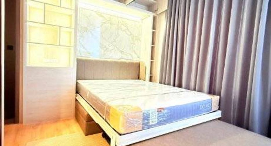 For rent 1 bed condo in Phaya Thai, Bangkok