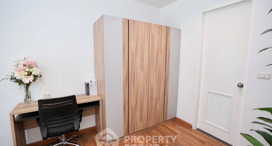 For rent 2 bedrooms condo in Ratchathewi, Bangkok