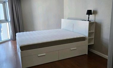Аренда 3 спальни кондо в Хуаи Кхщанг, Бангкок