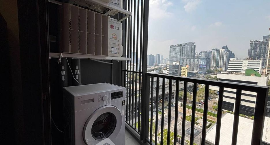 Wohnung zur Miete mit 1 Zimmer in Huai Khwang, Bangkok