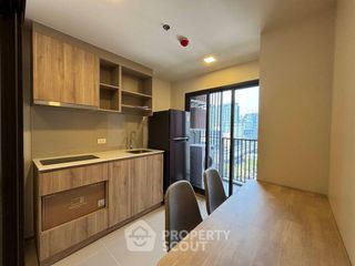 Condo en alquiler de 1 habitaciones en Huai Khwang, Bangkok