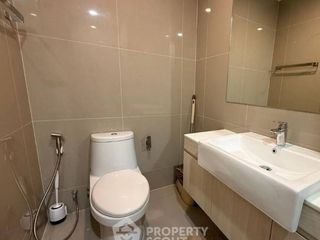 Condo en alquiler de 1 habitaciones en Khlong Toei, Bangkok
