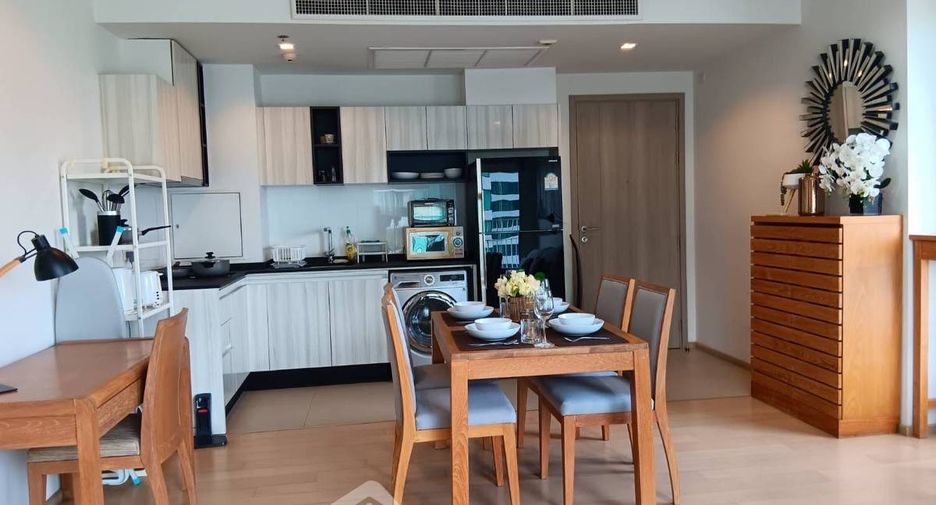 For rent 1 bed condo in Watthana, Bangkok