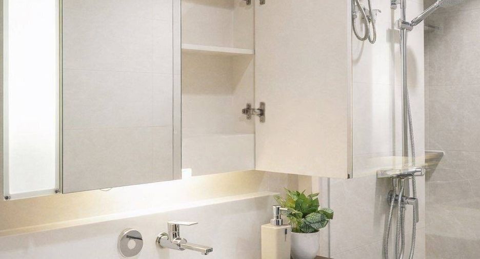 For rent 1 bed condo in Huai Khwang, Bangkok