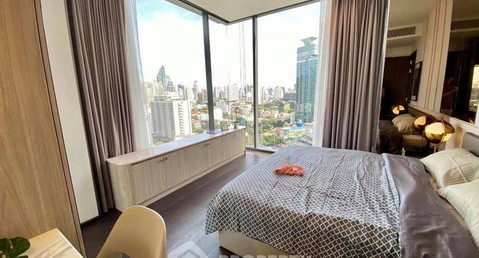 For rent 2 bedrooms condo in Khlong Toei, Bangkok