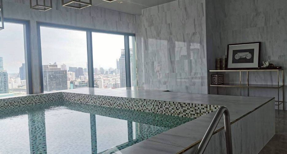 For rent 1 bed condo in Pathum Wan, Bangkok