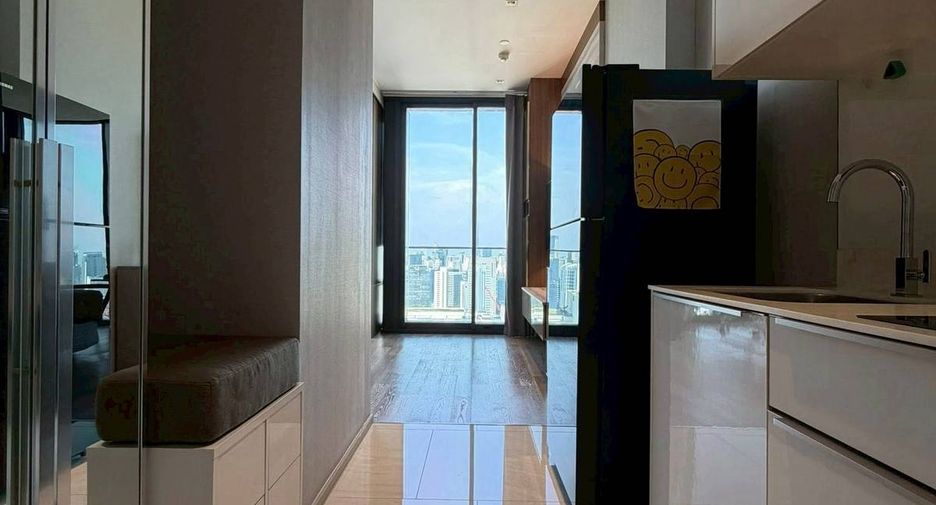 Wohnung zur Miete mit 1 Zimmer in Bang Rak, Bangkok