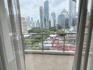 For rent 3 ベッドルーム apartment in Pathum Wan, Bangkok