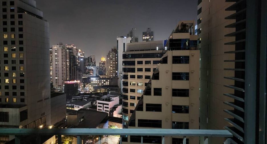 For rent 1 bed condo in Khlong Toei, Bangkok