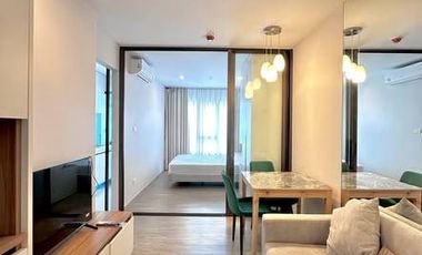 À louer 1 chambre condo à Huai Khwang, Bangkok
