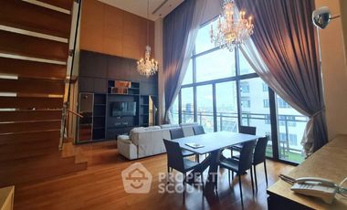 Wohnung zur Miete mit 3 Zimmer in Khlong Toei, Bangkok