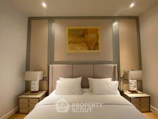 For rent 3 bedrooms condo in Khlong San, Bangkok