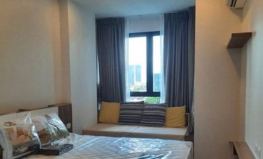 For rent 1 bed condo in Khlong San, Bangkok