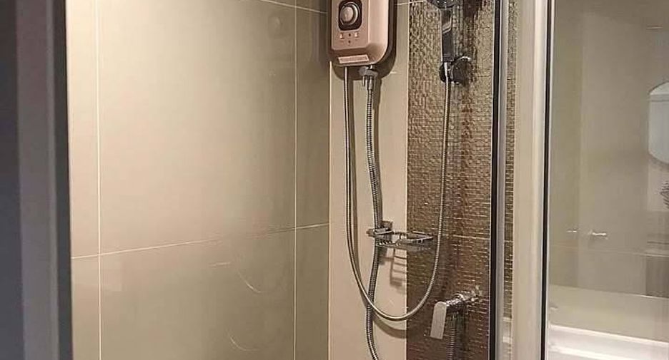 For rent 1 bed condo in Phaya Thai, Bangkok