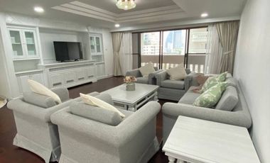 Apartment zur Miete mit 3 Zimmer in Watthana, Bangkok