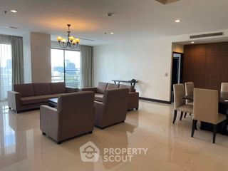 Apartment zur Miete mit 4 Zimmer in Watthana, Bangkok