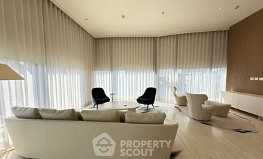 For rent 2 ベッドルーム condo in Pathum Wan, Bangkok
