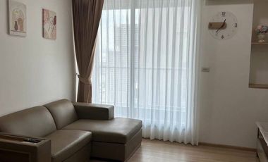 À louer 2 chambres condo à Phra Khanong, Bangkok