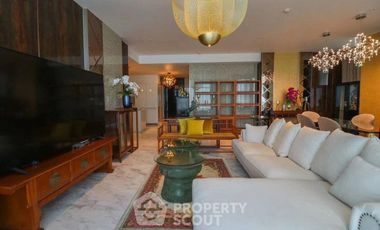 Condo en alquiler de 3 habitaciones en Bang Kho Laem, Bangkok