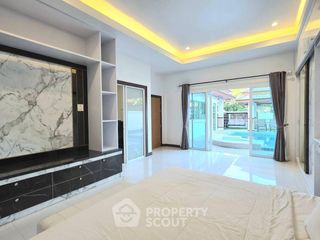 Haus zur Miete mit 3 Zimmer in Bang Lamung, Chonburi