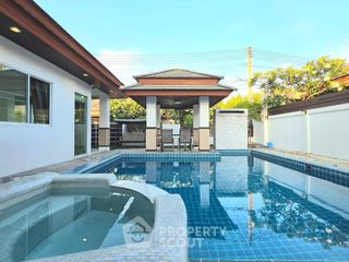 Haus zur Miete mit 3 Zimmer in Bang Lamung, Chonburi