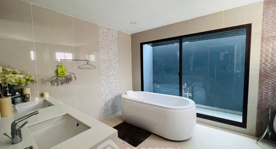 For rent 5 ベッドルーム house in Suan Luang, Bangkok