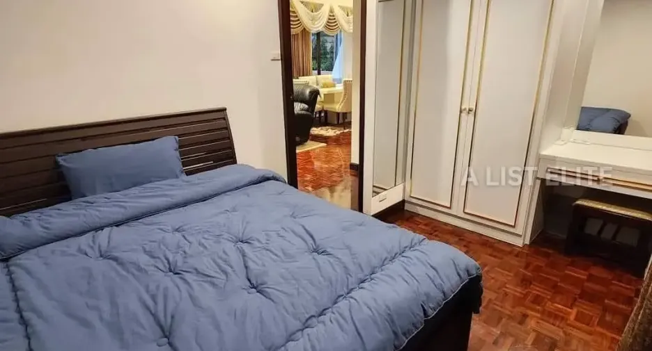 For rent 3 bedrooms condo in East Pattaya, Pattaya