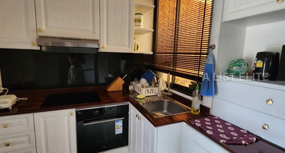 For rent 3 bedrooms condo in East Pattaya, Pattaya