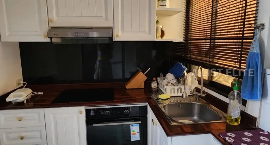 For rent 3 bedrooms condo in East Pattaya, Pattaya