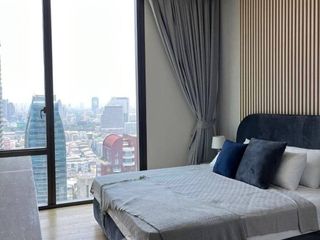 Condo en alquiler de 2 habitaciones en Pathum Wan, Bangkok