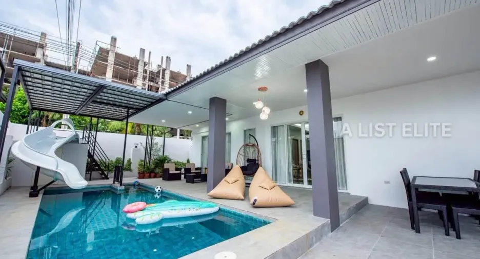 For rent 4 bedrooms house in Jomtien, Pattaya