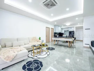 Haus zur Miete mit 4 Zimmer in Bang Lamung, Chonburi